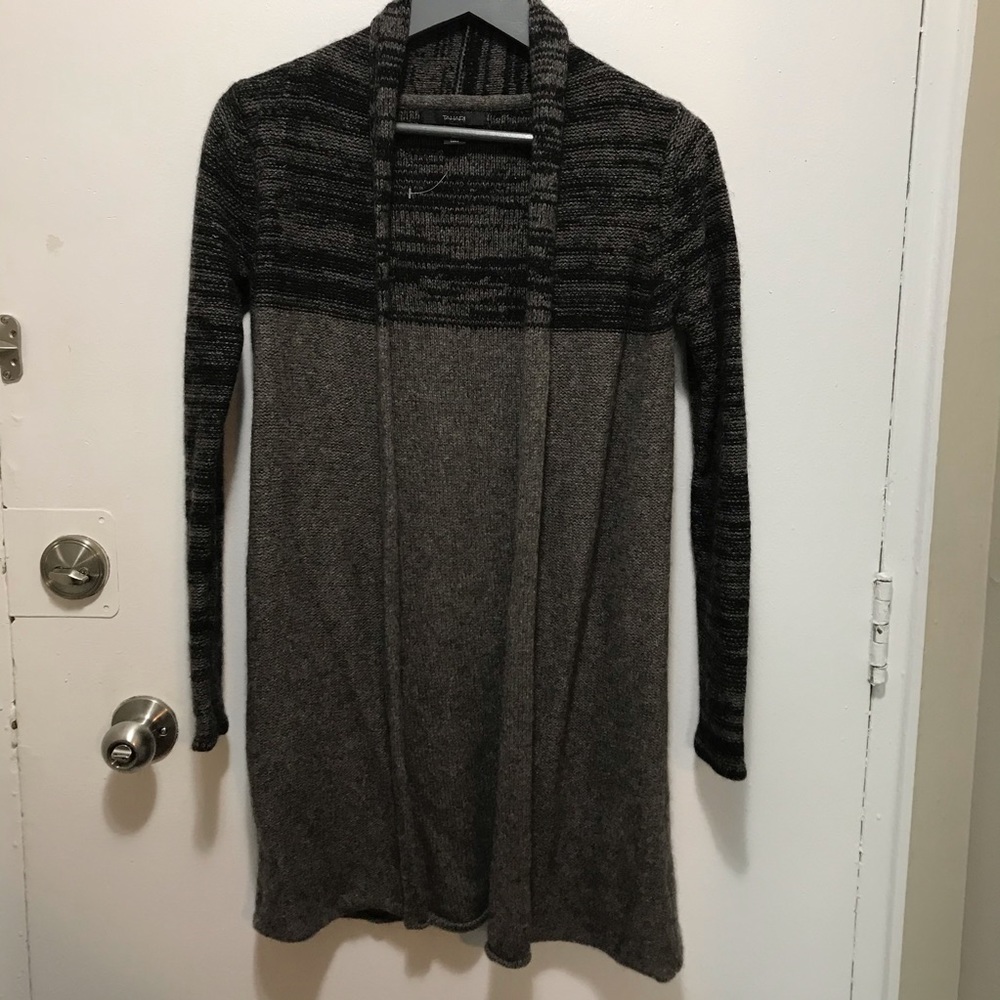 Tahari wool blend gray and black striped open long cardigan size Medium